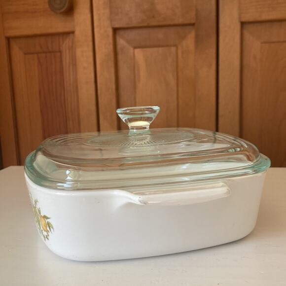 Vintage Corningware “Spice of Life” Casserole Dish With Lid - Picture 2 of 7